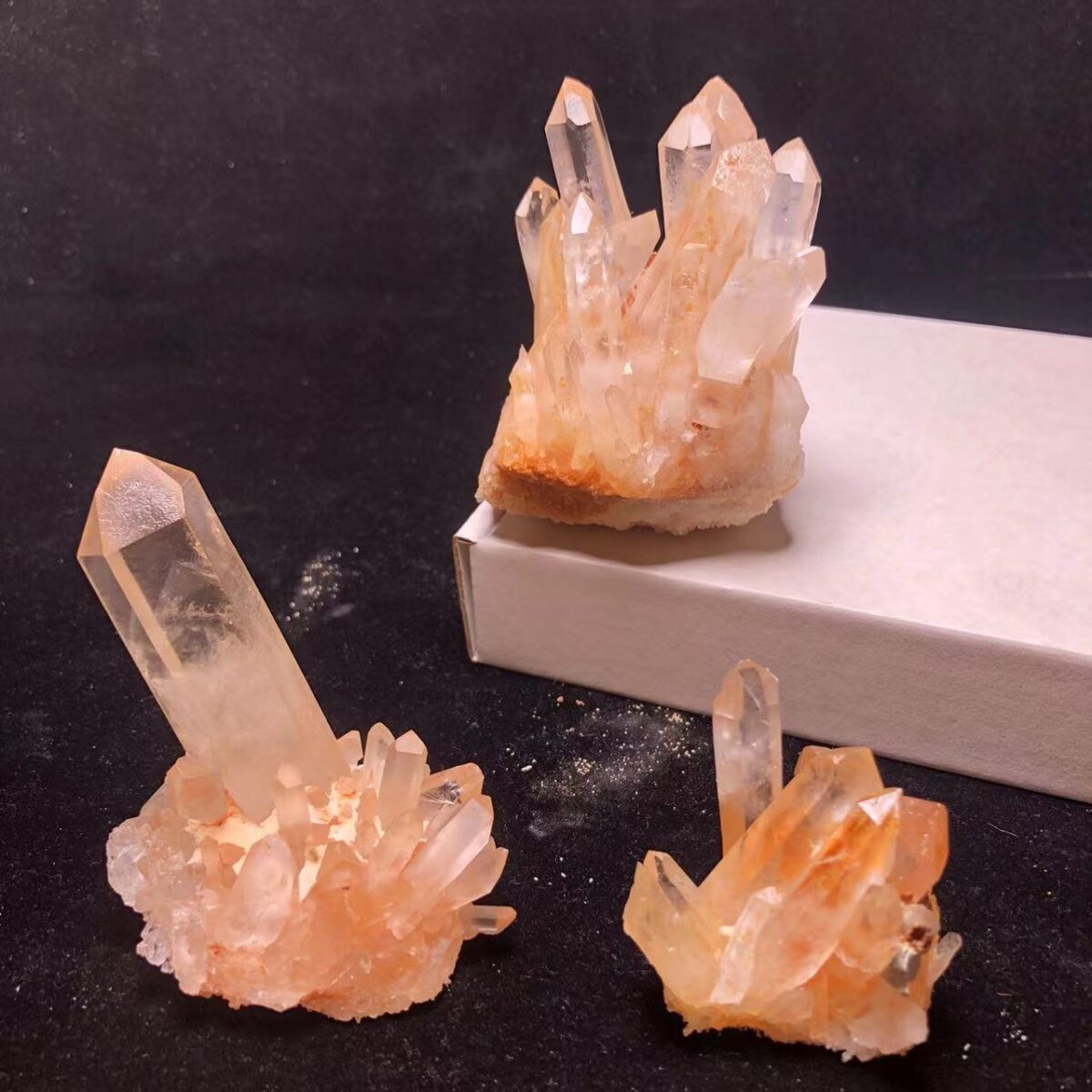Natural white crystal cluster rough - Image 5